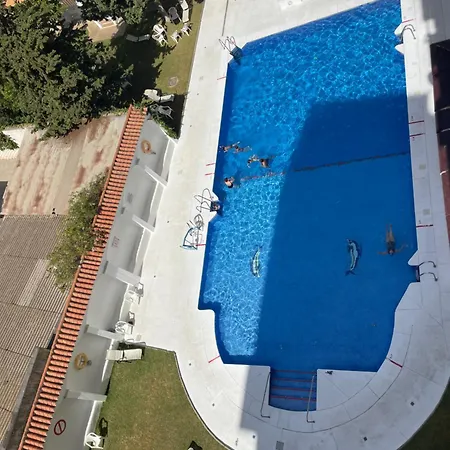 Fuengirola, 4 2 Banos Parking *