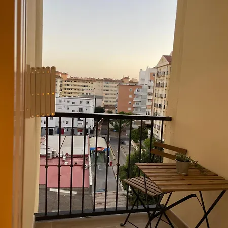 Fuengirola, 4 2 Banos Parking Apartment